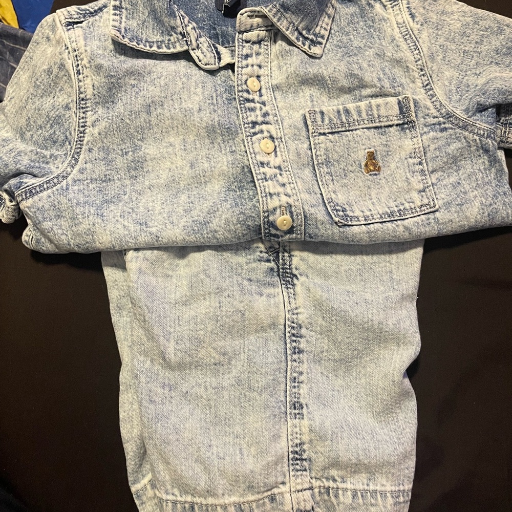 GAP Blue Button Down Shirt and Shorts Light Denim Style